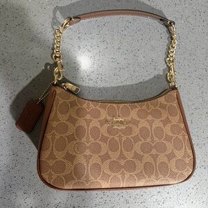 Coach Tan and Gold Chain Shoulder Bag